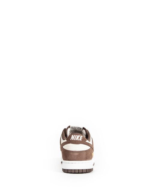 Nike Brown Dunk Low Se Sneakers