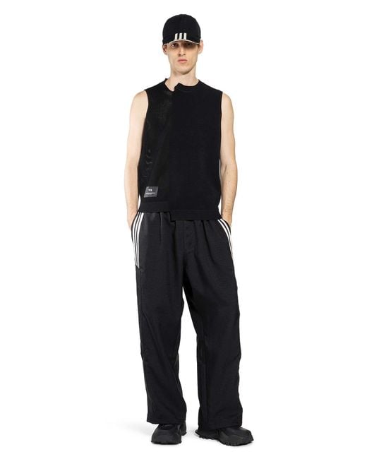 Y-3 Black Gfx Knit Vest for men