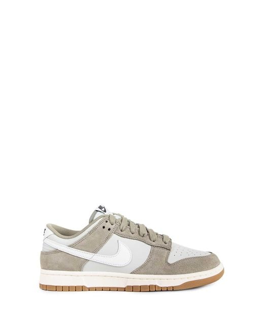 Nike White Dunk Low Retro Se Sneakers for men