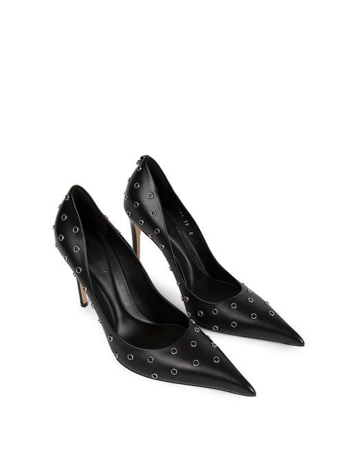 McQueen Black Skull Pump