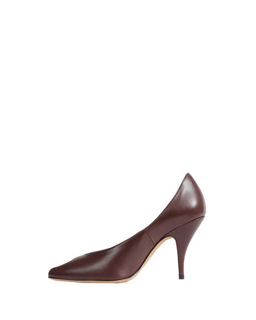 Jude Brown Icon Pumps