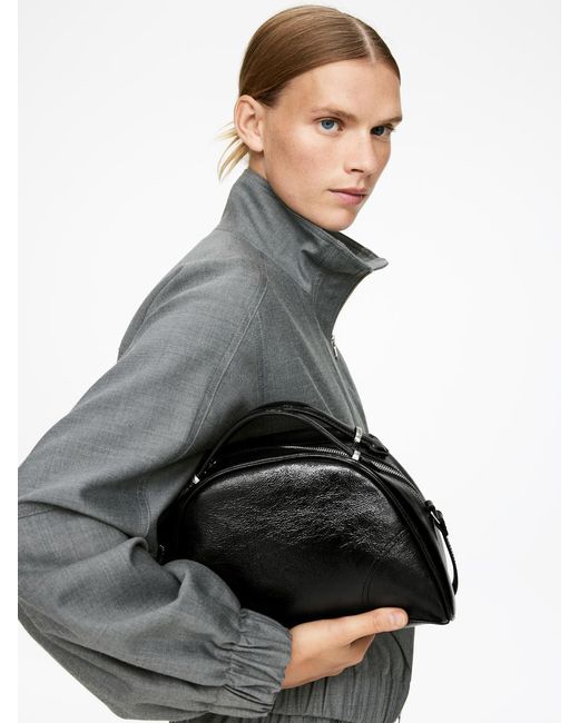 ARKET Gray Umhängetasche Aus Lackleder
