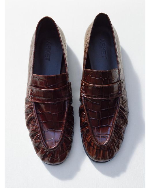 ARKET White Soft Leather Loafers