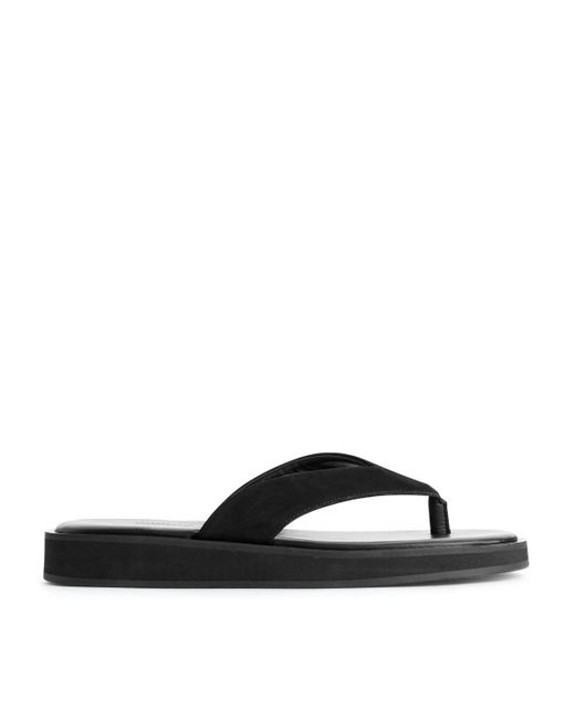 ARKET Black Chunky Thong Sandals