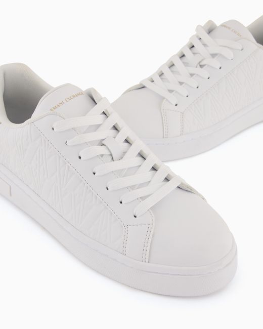 ARMANI EXCHANGE White Low-Top Sneakers With Embossed Pattern And Contrast Heel