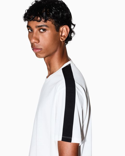 ARMANI EXCHANGE White Regular Fit Cotton T-Shirt With Embossed Logo Essential for men