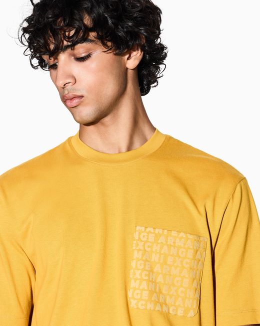 ARMANI EXCHANGE T-Shirt Im Regular Fit Mit Logotasche in Yellow für Herren