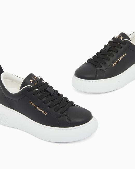 ARMANI EXCHANGE White Smooth Leather Lace-Up Sneakers With A Thick Rubber Sole