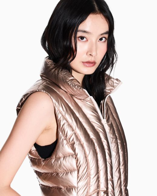 ARMANI EXCHANGE Pink Recycled Nylon Glossy Foil Down Vest