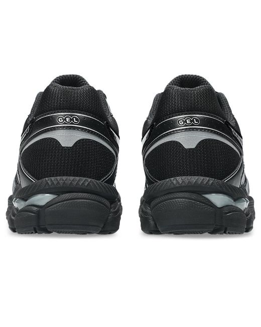 Asics Black Gel-Cumulus 16 for men