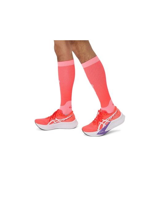 Performance Run Compression Sock Asics pour homme en coloris Red
