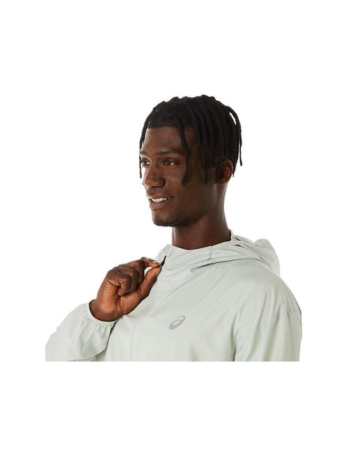 asics run hood jacket
