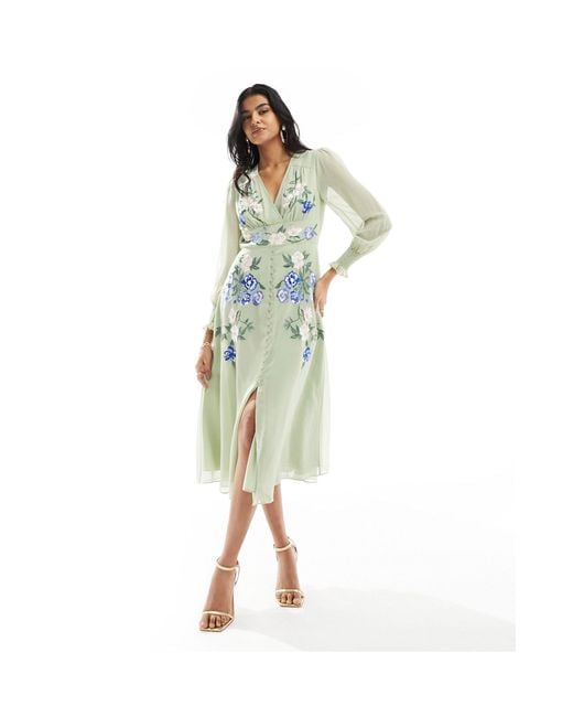 Hope & Ivy Green Embroidered Midi Dress