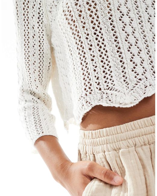 ONLY White – gehäkelter pullover