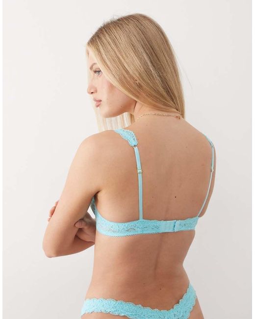 Hazel di ASOS in Blue