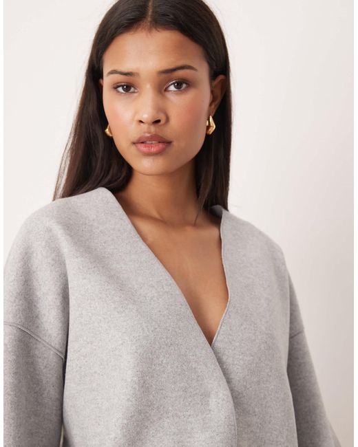 Vila Gray Clean Cropped Lightweight Jacket