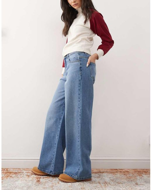 Noisy May Blue Brandy Mid Rise Loose Fit Jeans