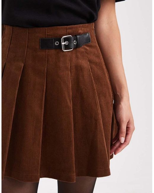New Look Black Corduroy Pleated Buckle Mini Skirt