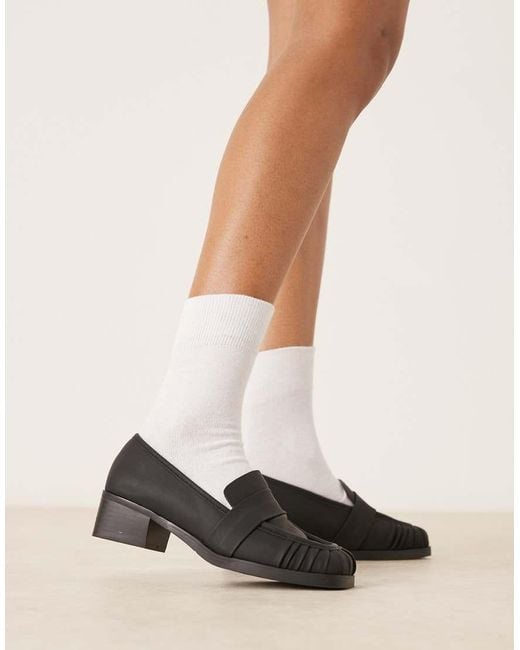 Raid Black Aarvi Square Toe Loafers