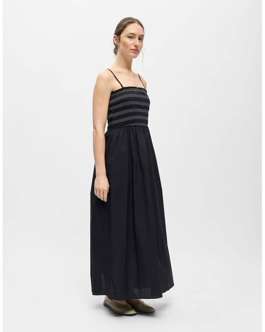 Object White Dress