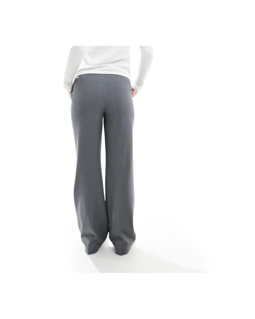 Pantaloni dritti grigi con zip laterale di Mango in Blue
