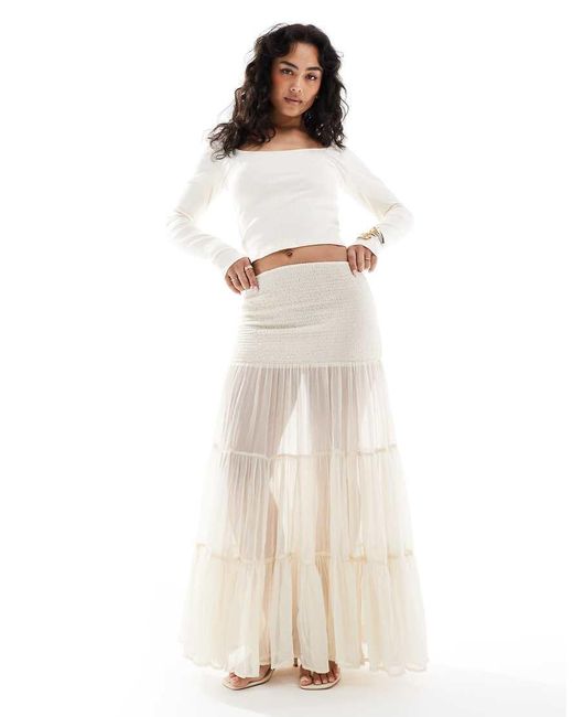 Bershka Maxi Rok Met Gesmokte Taille En Stroken in het White