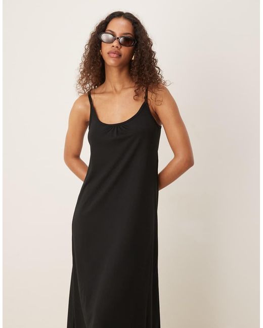 Vestito Lungo Allacciato Sul Retro di Jdy in Black