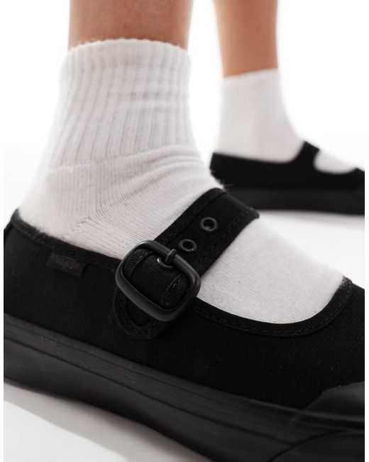 Scarpe Mary Jane Triplo di Vans in Black