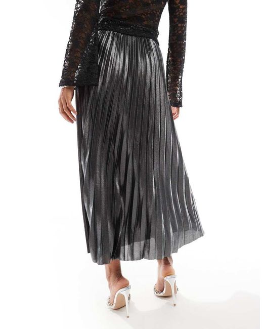 ONLY Black Pleated Maxi Skirt