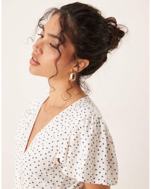 Robe portefeuille courte à imprimé cœurs - et bleu Jdy en coloris Natural