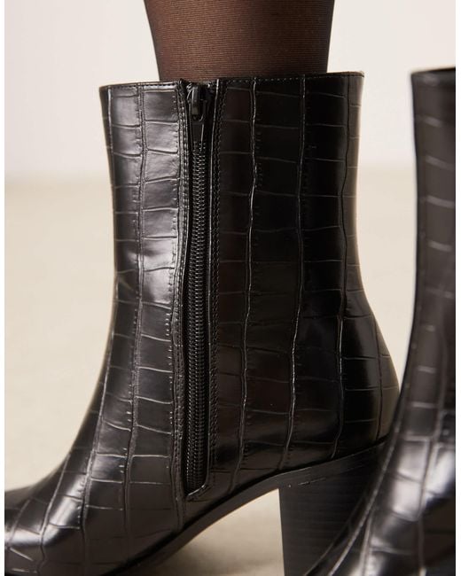 Glamorous Natural Pointed Toe Ankle Boots