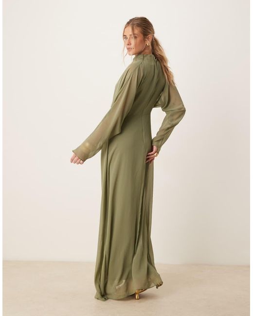 Vestido Largo Verde Con Cuello Subido De ASOS de color Green