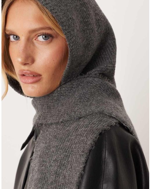 Sciarpa A Cappuccio di ASOS in Black