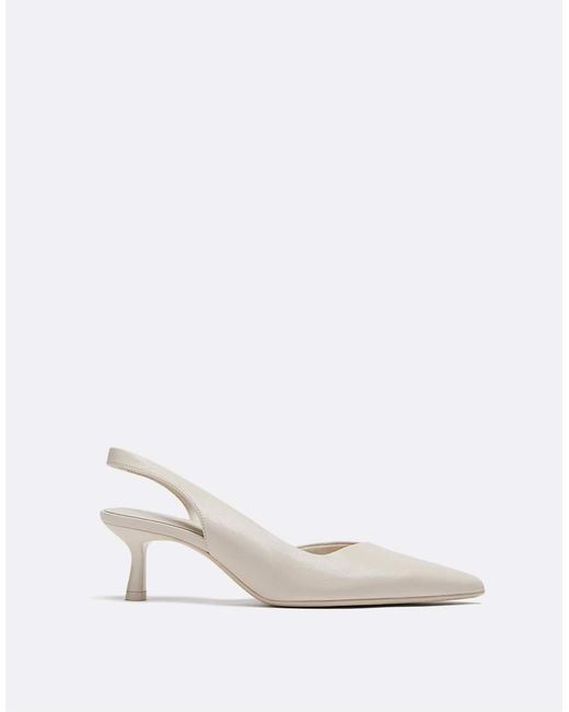 Basic di Stradivarius in Natural
