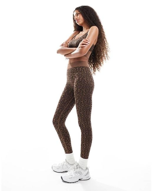 Leggings Con Estampado Animal Sin Costuras De (Parte De Un Conjunto) ONLY de color White
