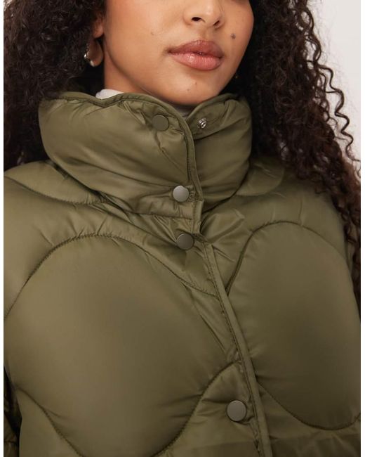 JJXX Oversized Gewatteerd Jack Met Opstaande Boord in het Green