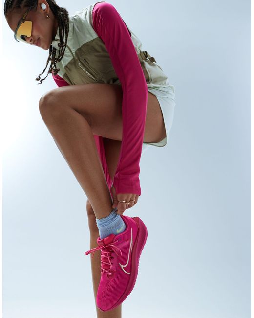 Zapatillas Nike de color Pink