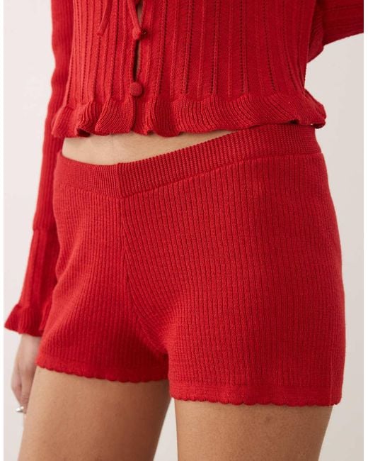 Miss Selfridge Red Knitted Scallop Short Co Ord