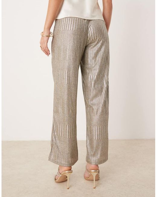 Pantaloni A Fondo Ampio A Coste di JDY Petite in Natural