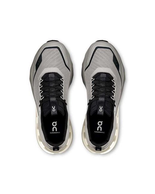 On Shoes White Cloudnova X Training Trainers for men