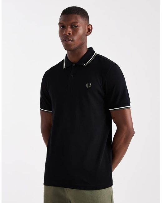 Polo Nera Con Righe Doppie A Contrasto Su Maniche E Colletto di Fred Perry in Black da Uomo