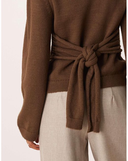 Pull ras ASOS en coloris Brown