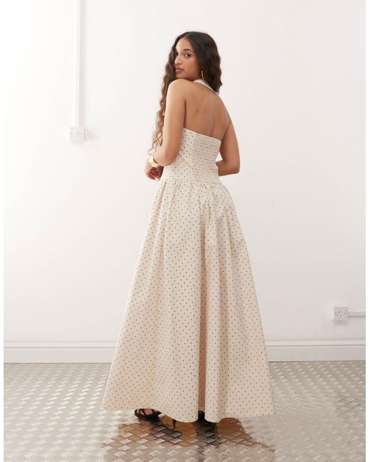 Robe à pois longue avec dos nu et encolure carrée - crème Amy Lynn en coloris Natural