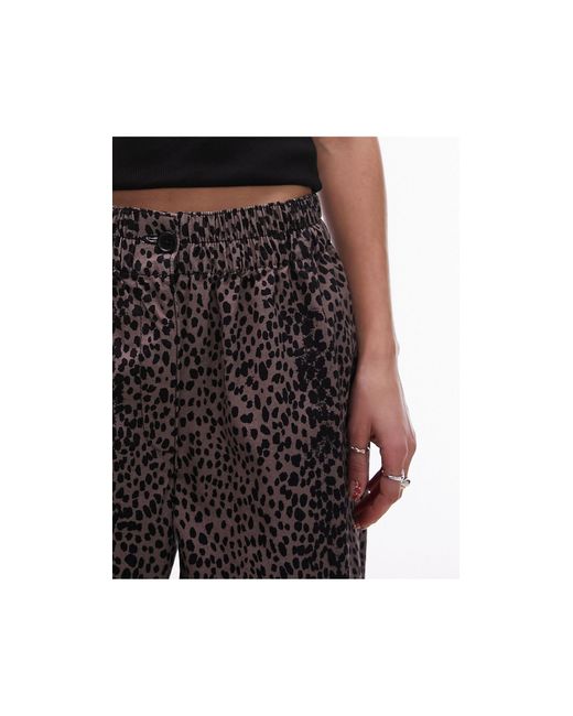 Pantaloni leopardati multicolore di TOPSHOP in Black