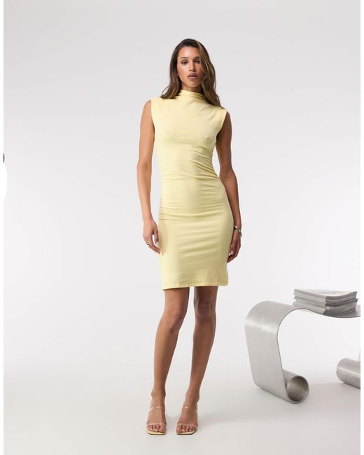 GOOD AMERICAN Natural – superelastisches jersey-minikleid