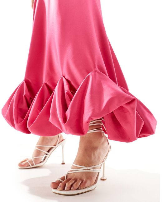 Vila Pink – maxi-trägerkleid aus satin mit gerüschtem saum