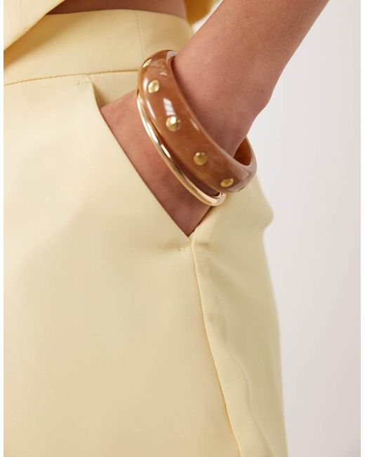 New Look Natural Tailored Shorts