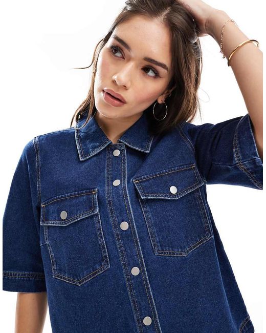 Camicia Squadrata A Maniche Corte di ONLY in Blue