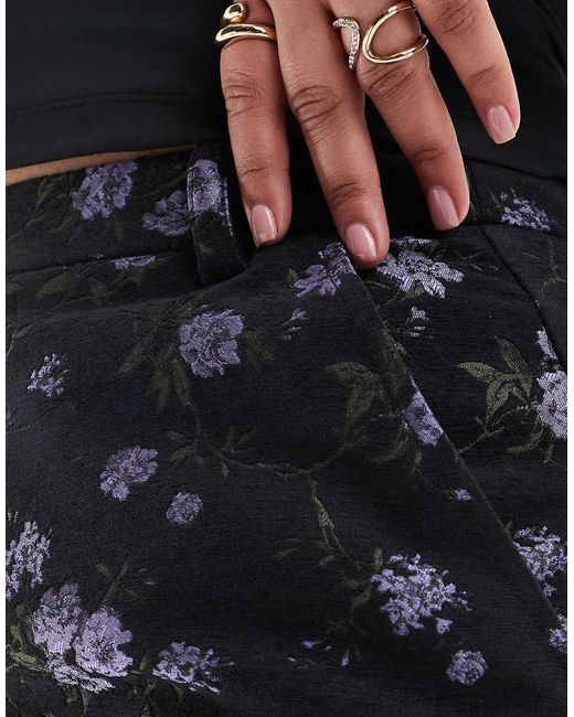 Curve di ASOS in Blue