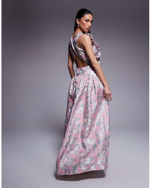 Vestito Lungo Jacquard A Fiori Con Vita Scesa, Scollo Profondo E Decorazione Floreale di ASOS in Purple